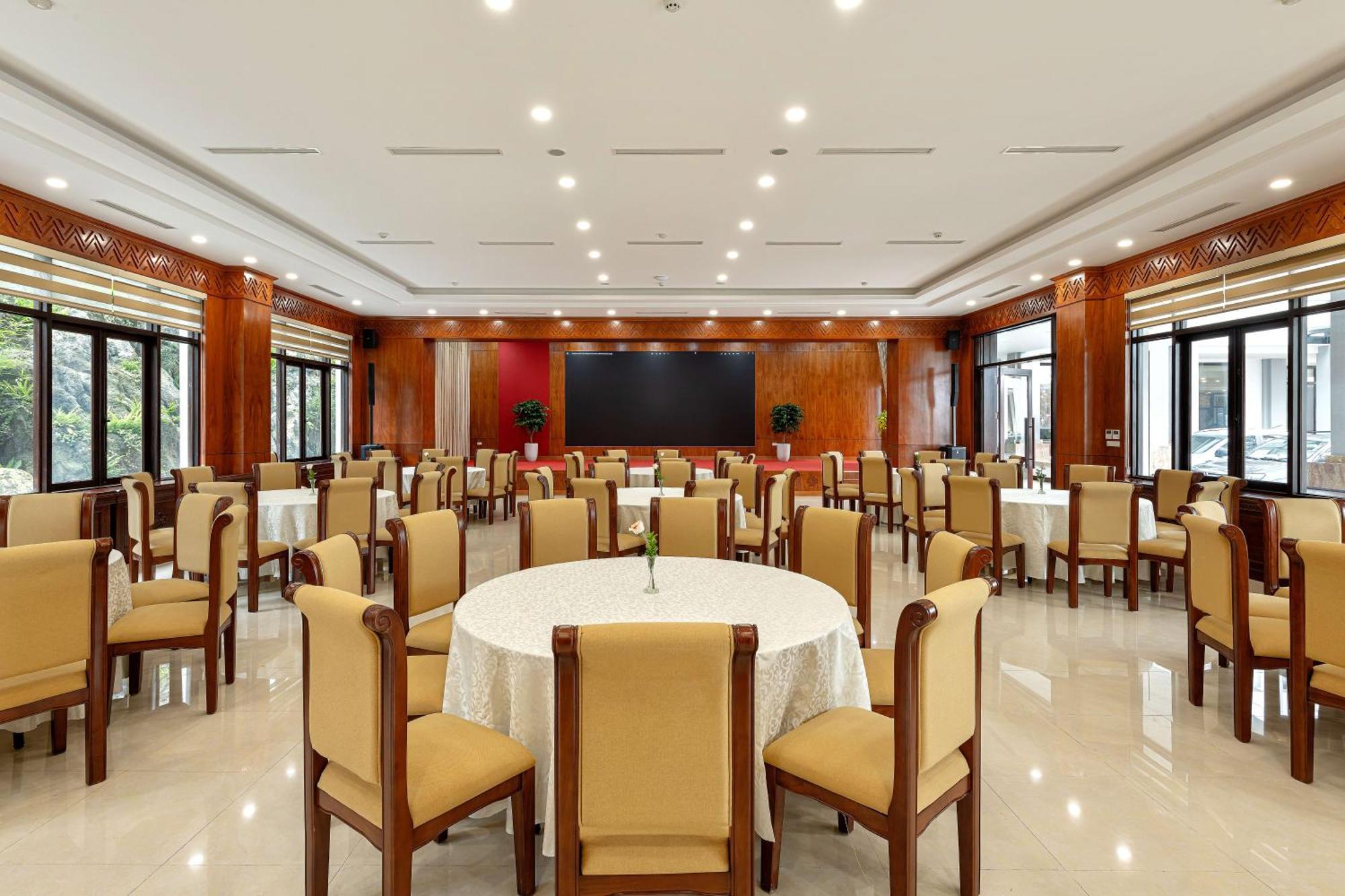 Sapa Green Forest Hotel & Convention Esterno foto